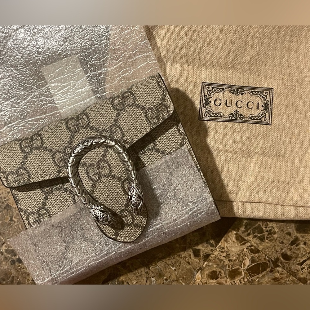 Gucci company Dionysus wallet Brand New!! SOLD OUT